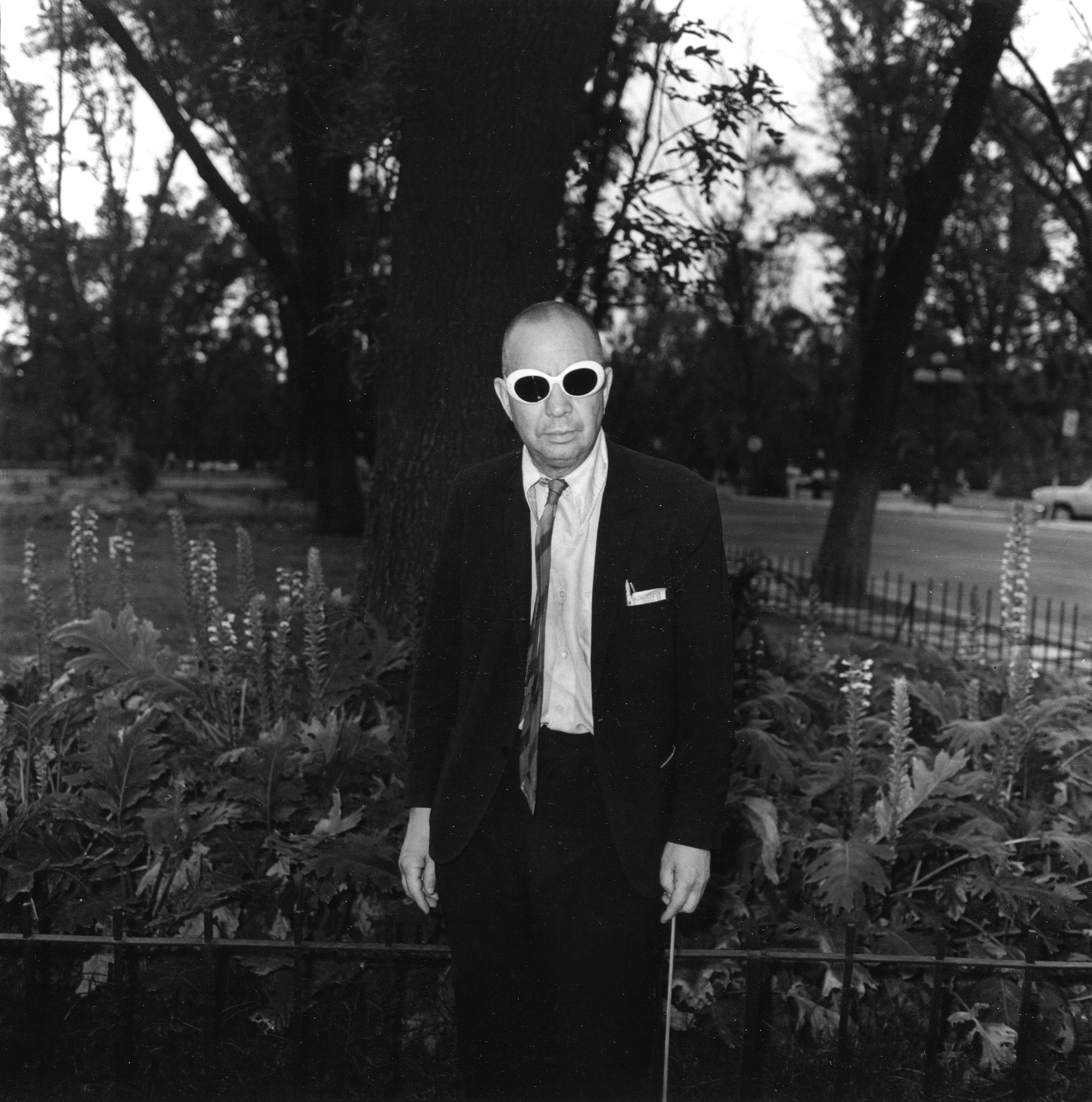 Man with sun glasses 1978 Mexico city, by Christopher Flach